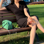 纤依百秀 6202 气少女针织连衣裙 龙 小黑裙元