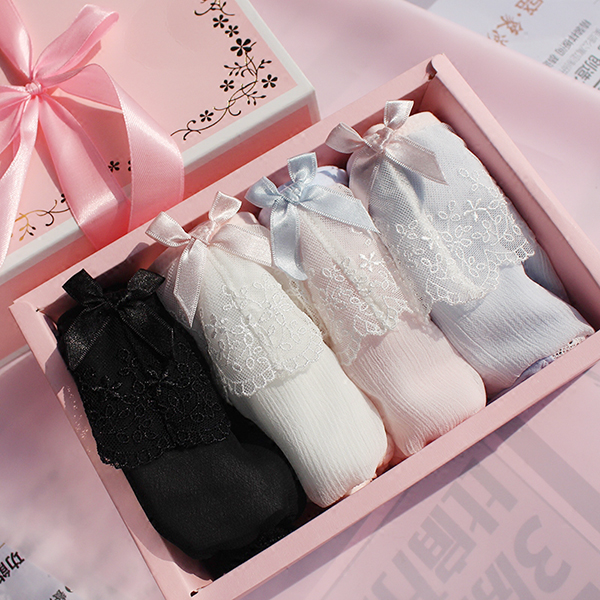 4条性感诱惑三角裤牛奶蕾丝少女