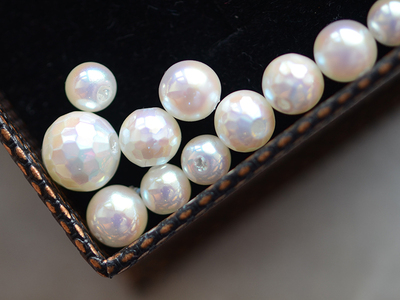 ZB237 强光小灯泡 直孔马贝白AB DIY串珠饰品配件 1颗