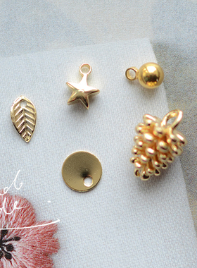F13 铜镀真金串珠配件DIY小吊坠集合 松果小叶子铃铛星星蝴蝶圆片