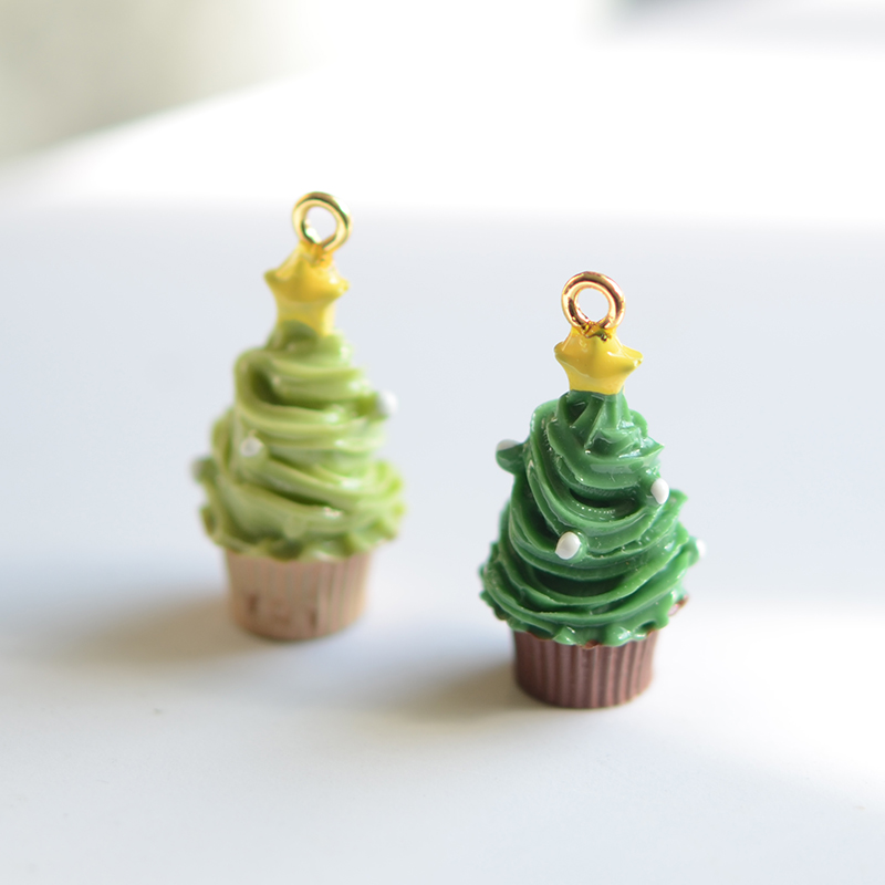 SW39 圣诞树 卡哇伊食玩立体树脂吊坠DIY手工材料配件 1个
