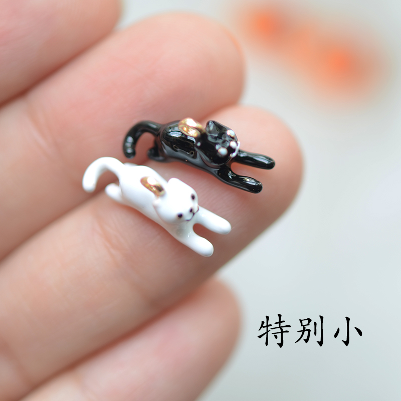 HJ44 特别小的黑猫白猫可爱猫咪高品质精致小挂件吊坠饰品配件1个