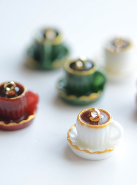 SW24 复古色系带吊金边咖啡杯盘食玩树脂吊坠DIY手工材料配件1个