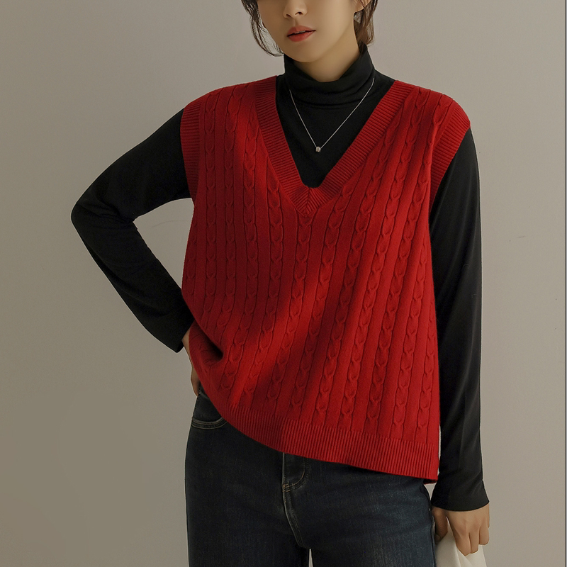 韩国代购大码女装2025靓丽冬装新款V领时尚麻花辫针织套头马甲特