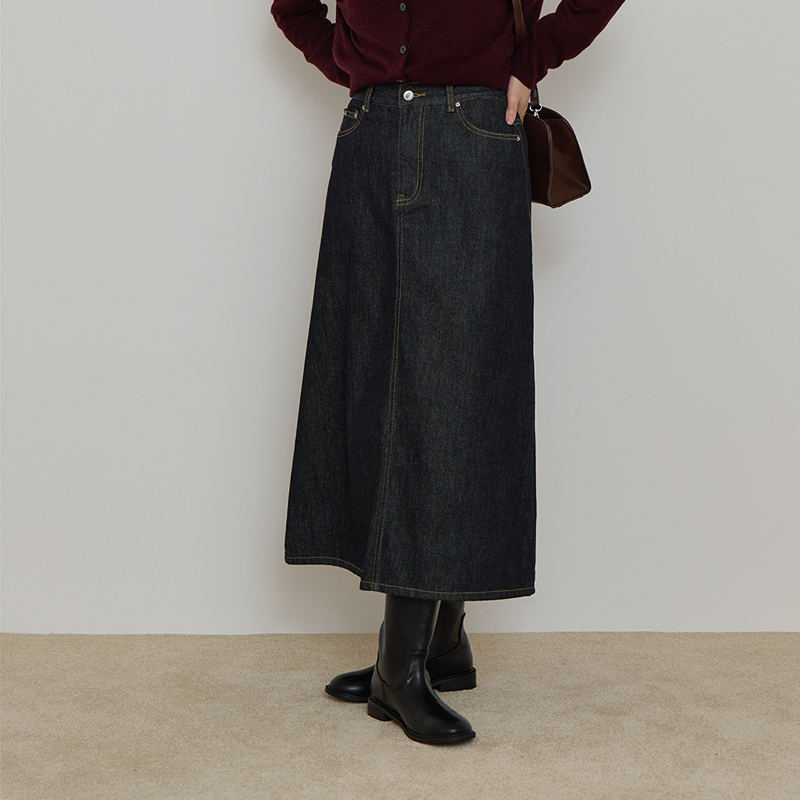 韩国代购大码女装2025靓丽冬装新款系扣后松紧显瘦开叉牛仔半身裙