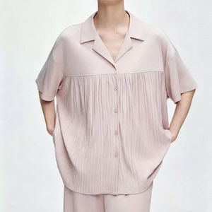 郁正品凡诗新款女士春夏三宅百褶肌理开衫套装家居服宽松短袖睡衣