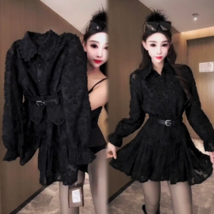 连衣裙2026早春新款时尚街头风长袖收腰短裙设计感百搭高领网红潮