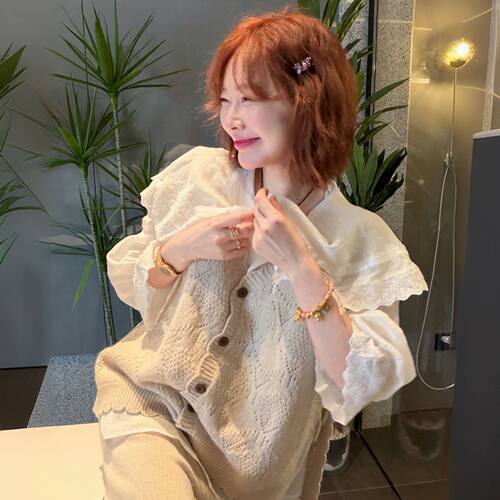 【BORAKOO】韩系巨好看~软糯木耳边yang毛针织马甲