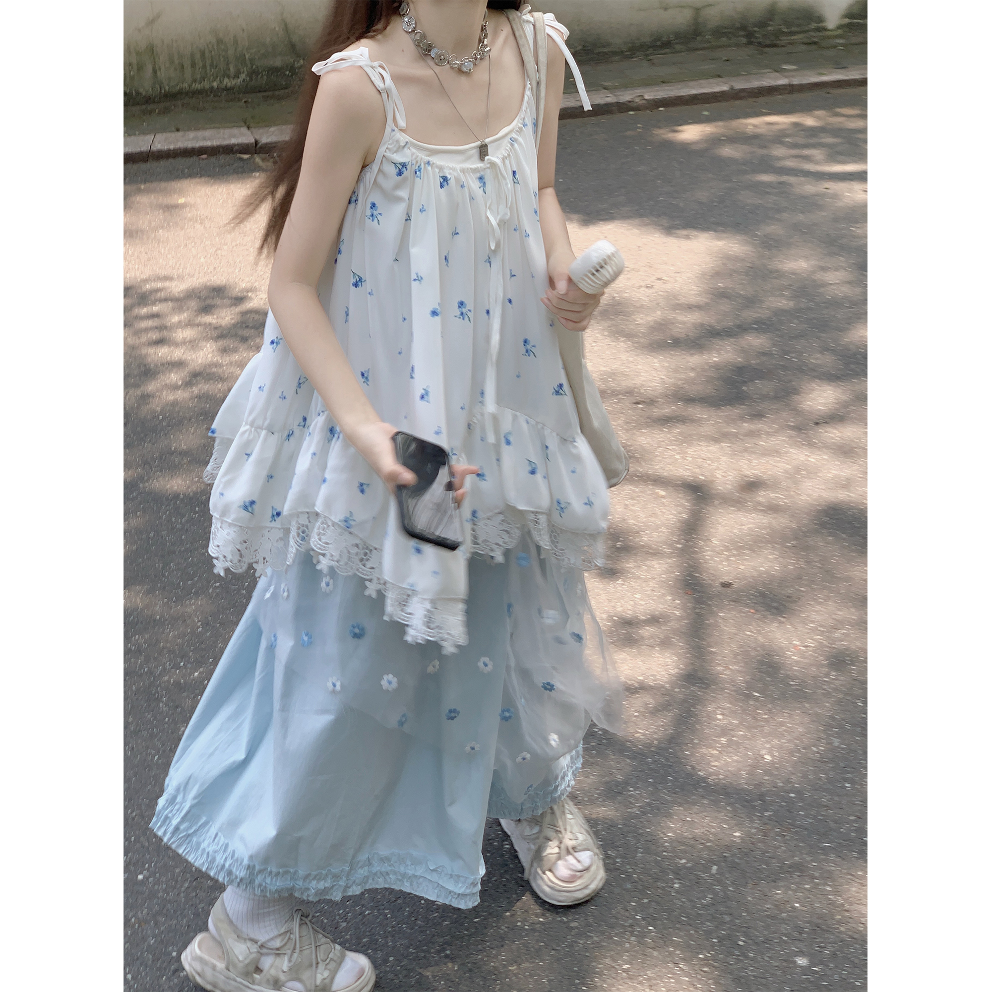 【WASEI水冰冰】小清新不规则吊带小衫叠穿蕾丝屁帘蓝色半身裙女