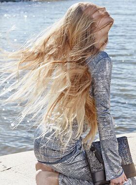 挪威潮牌Studio Ebn真正北欧鲑鱼皮一片式信封款手拿包二色原498