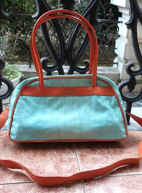 意大利FREEDOM FOR RC天蓝鳄纹印花防水PVC拼接牛皮二用单肩包