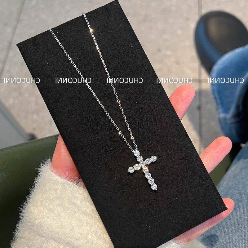 项链欧美钢链满钻掉色高级感爆款十字架钛精工锁骨轻奢不嘻哈跨境