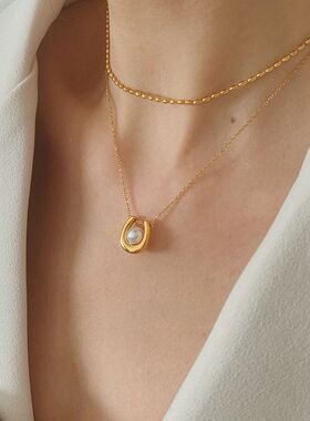 女轻奢仿饰品线条型锁骨吊坠潮