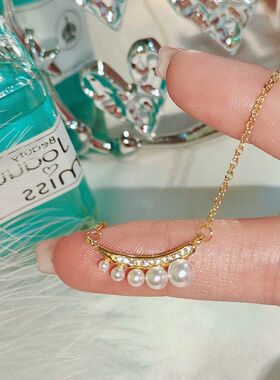 链珍珠项链锁骨轻奢小众排钻女