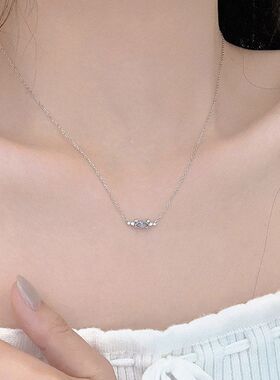 女轻奢锁骨设计感项链锆石颈链百搭同款链时尚蓝色精致通勤小红书