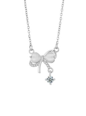 批发设计感链送新款2023锁骨货源直播蝴蝶女轻奢小众女友闺蜜项链