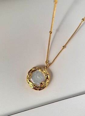 法式优雅设计珠珠小众简约复古链ins吊坠锁骨送礼物高级感艾瑞雅