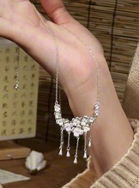 复古精致锦簇链团花梅花锁骨返货