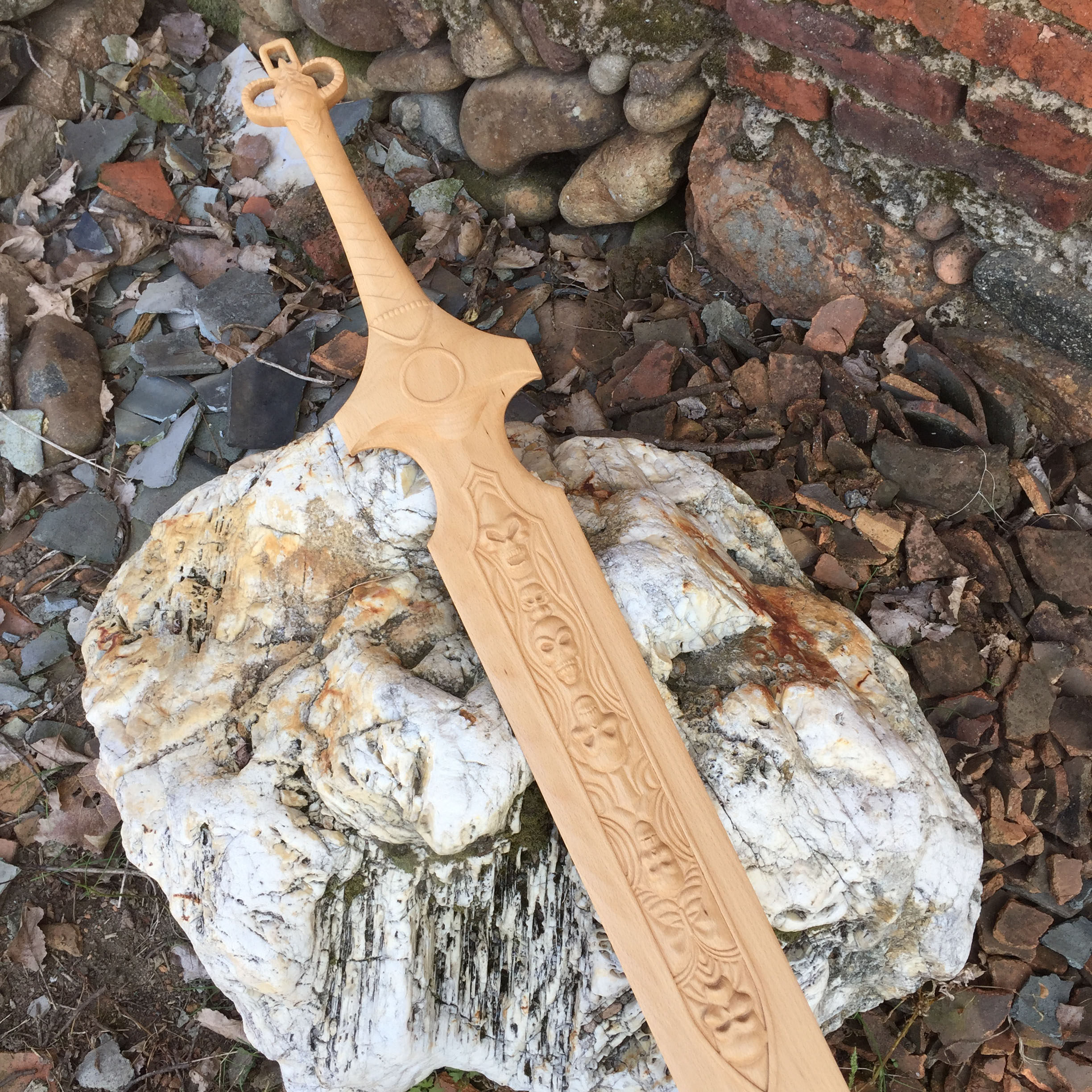 正品龙虎门震乾坤1比1还原实木雕刻手工纯电视道具周边cos一体动