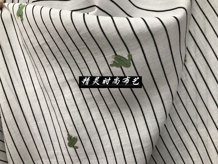纯白色竹节底黑色竖条纹棉麻面料 绿植卡通印花混纺时装布料 裙子