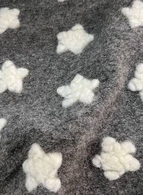 灰色底白五角星提花针织羊绒面料