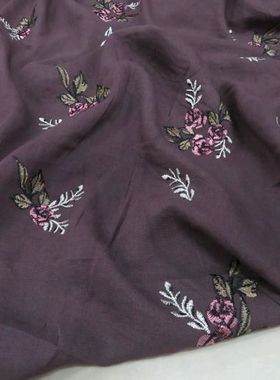 纯棉面料 春夏wei美香芋紫色底彩色田园玫瑰花刺绣提花全棉布料