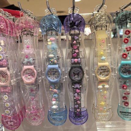 三丽鸥日本儿童手表卡通HelloKitty美乐蒂库洛米玉桂狗帕恰狗