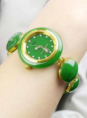 时尚镶钻玉石手表女手链式外蒙玉碧玉色石英电子表防水表潮白色