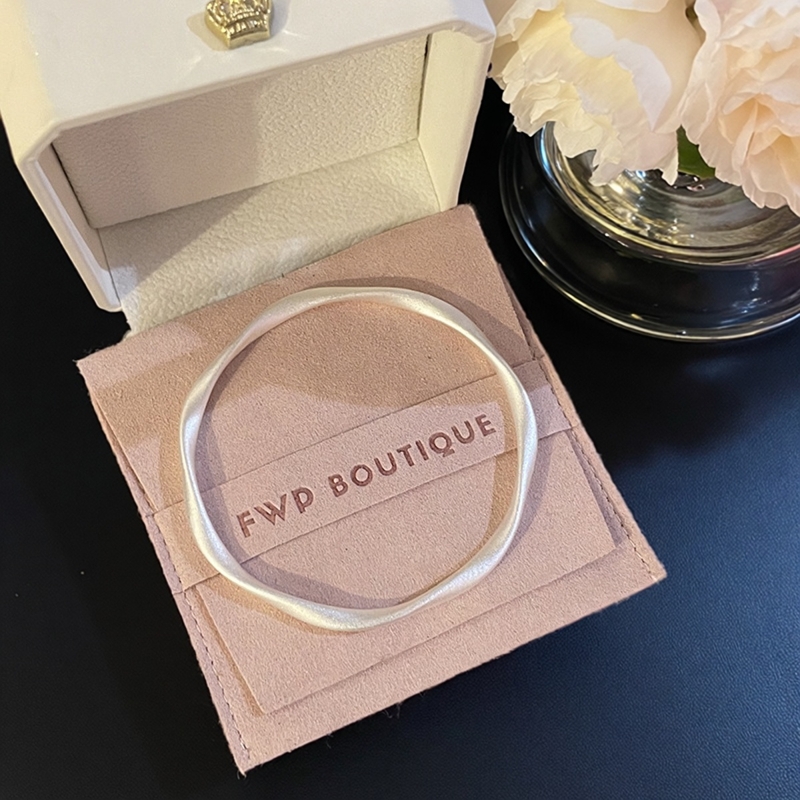 鑫葆康轻奢通体999纯银手镯女扭纹莫比乌斯环素圈开口送女友情人