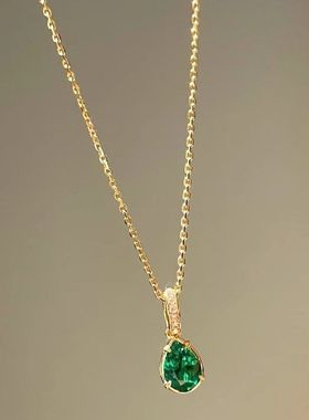 XBK一心珠宝925银镀金 高碳钻日常百搭 爆款 祖母绿水滴项链