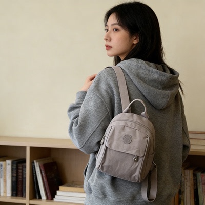 小书包成人韩版网红小众女包 大学生逛街外出旅行休闲百搭轻便迷