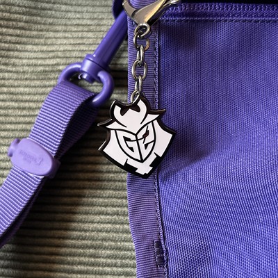 cs2挂件配饰G2周边csgo钥匙扣合金徽章挂饰胸针项链