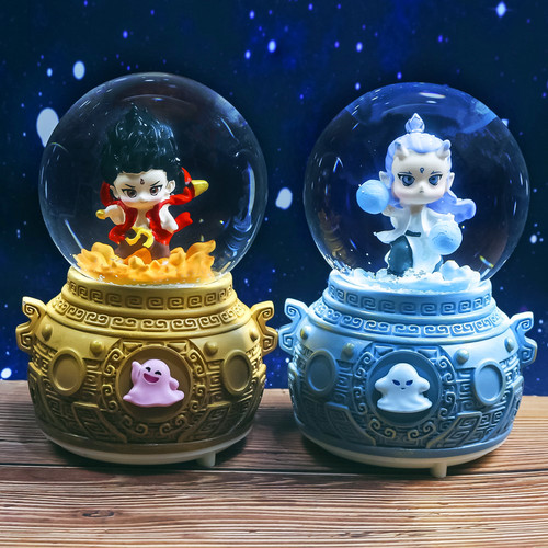 小学生日圣诞礼物女孩子同学平安夜礼品发光敖丙发光水晶球音乐盒