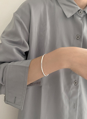 韩版S925银素圈手镯女复古泰银简约光面百搭手环学生气质手饰品