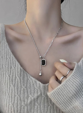 黑色方牌吊坠项链女几何流苏个性百搭S925镀银锁骨链ins风颈链潮