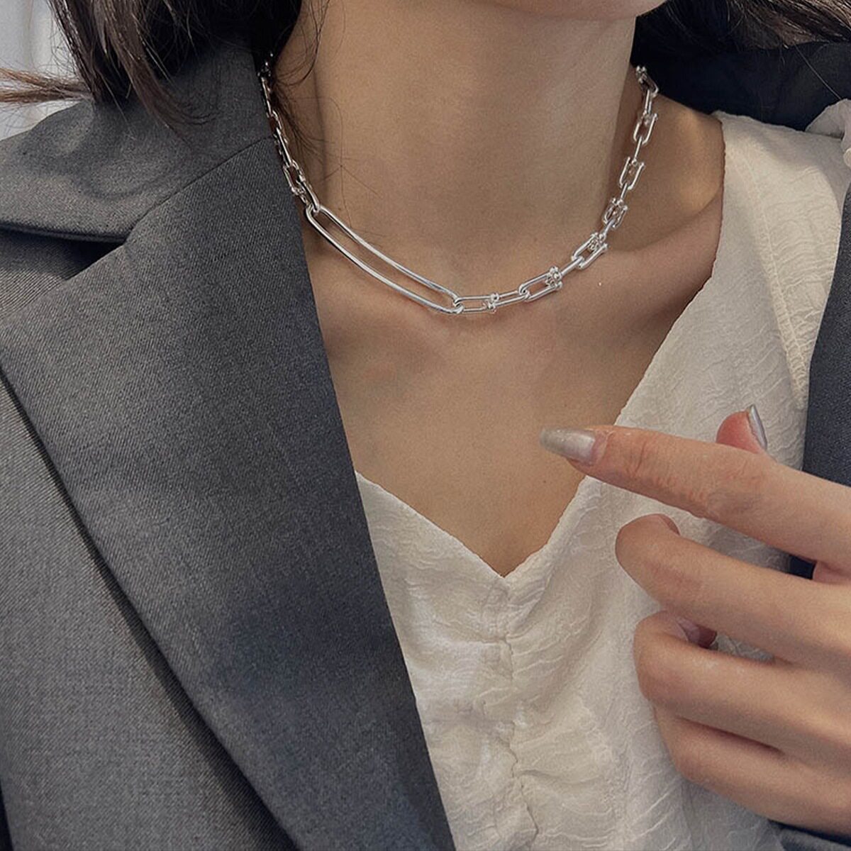 几何镂空马蹄扣项链女复古时尚U型个性锁骨链手链S925银嘻哈饰品