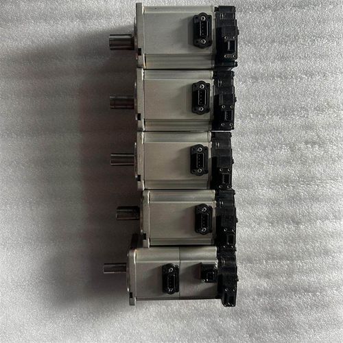 拍前询价电机 R88M-Ky4030H-S2-Z  2个议价