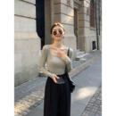 显瘦内搭露锁骨打底衫 针织t恤女秋冬修身 上衣 黑色方领长袖 MULVAN