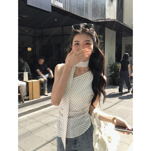 MULVAN 弥留爱丽丝 波点斜肩小衫背心吊带女外穿挂脖飘带无袖上衣