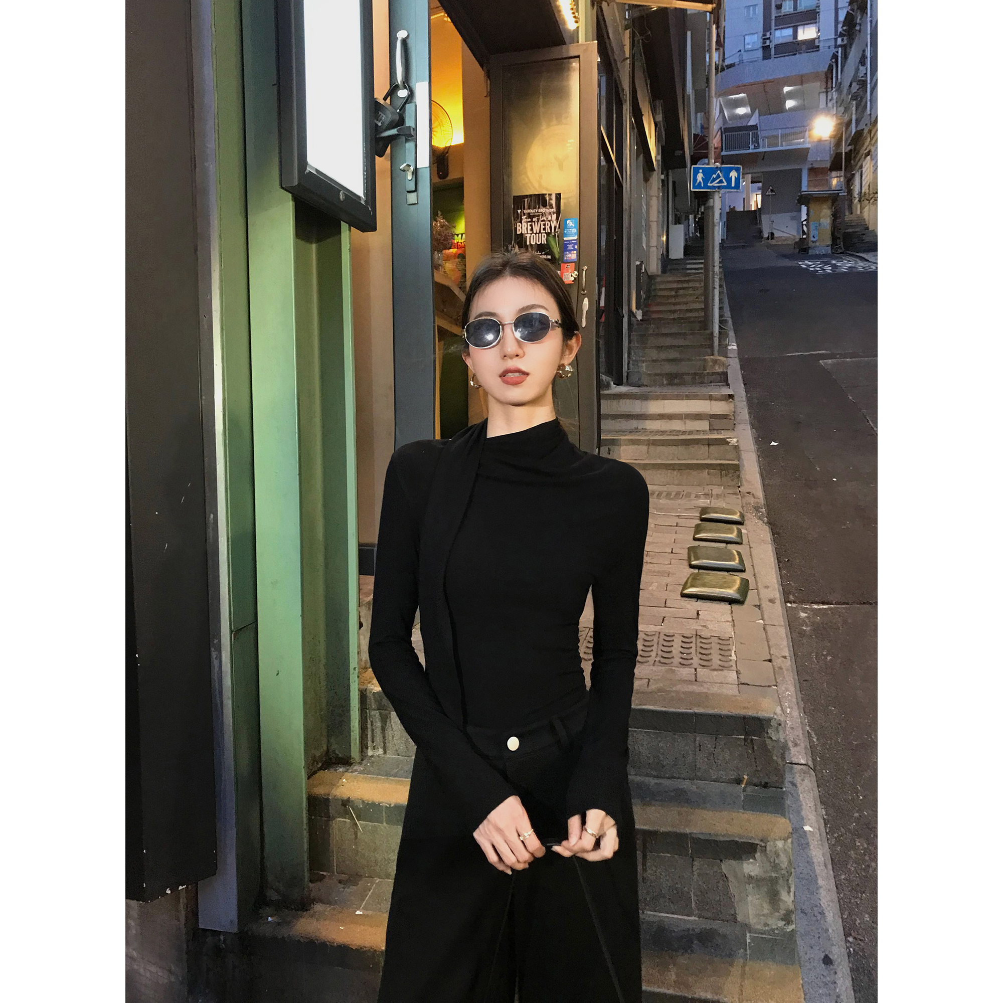 气质围脖领针织衫飘带修身内搭