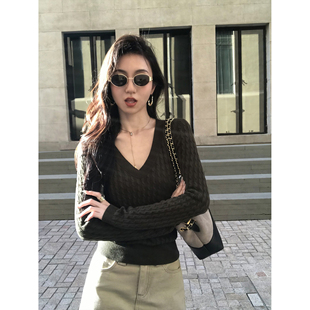 比利时钟声 内搭打底衫 V领麻花长袖 女修身 上衣 套头针织衫 MULVAN