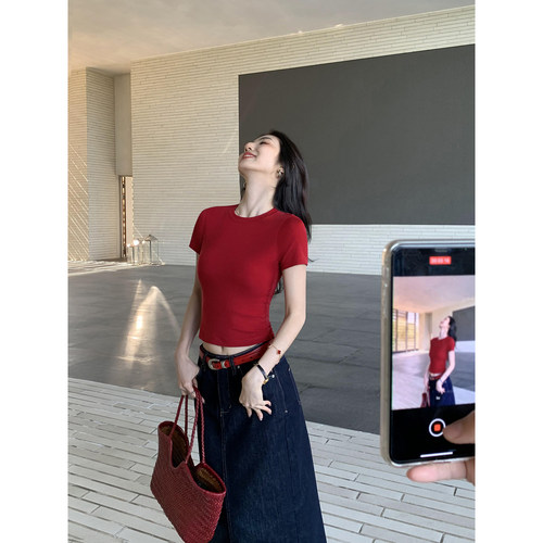 简约圆领修身短袖t恤女夏短款