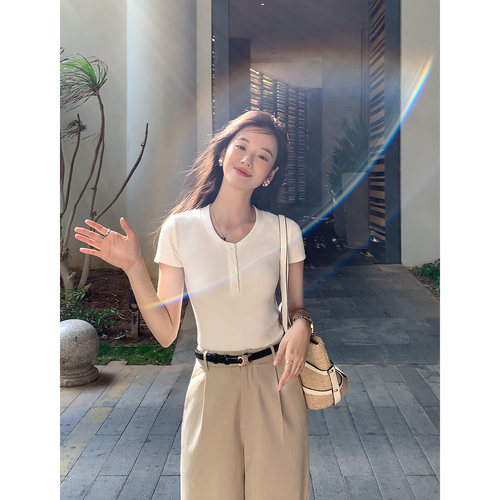 MULVAN 半开领短袖t恤女修身夏高腰短款露脐正肩亨利纯色上衣