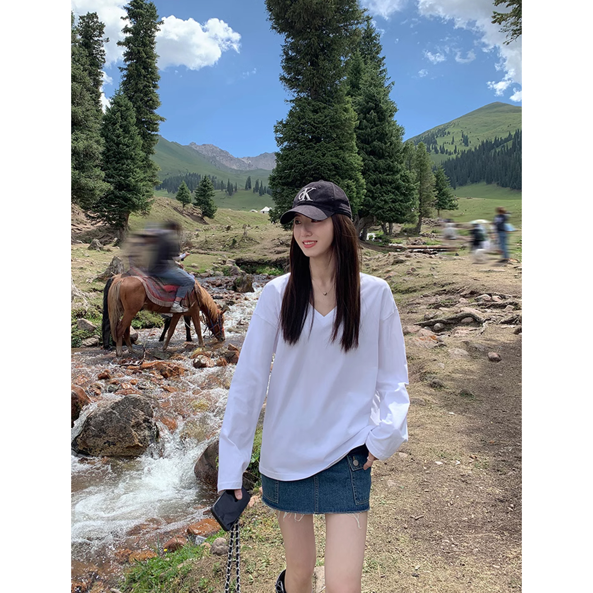 V领宽松T恤简约休闲百搭