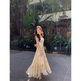 MULVAN 复古碎花吊带连衣裙女收腰显瘦优雅度假a字长裙 轻纱漫舞