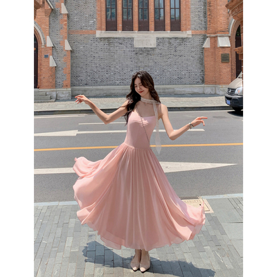 MULVAN 【现货7.5折】贯穿入夏 吊带连衣裙女不规则百褶气质长裙