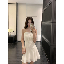 MULVAN 毛绒雪纺吊带裙女高级感连衣裙收腰荷叶边a字小个子短裙