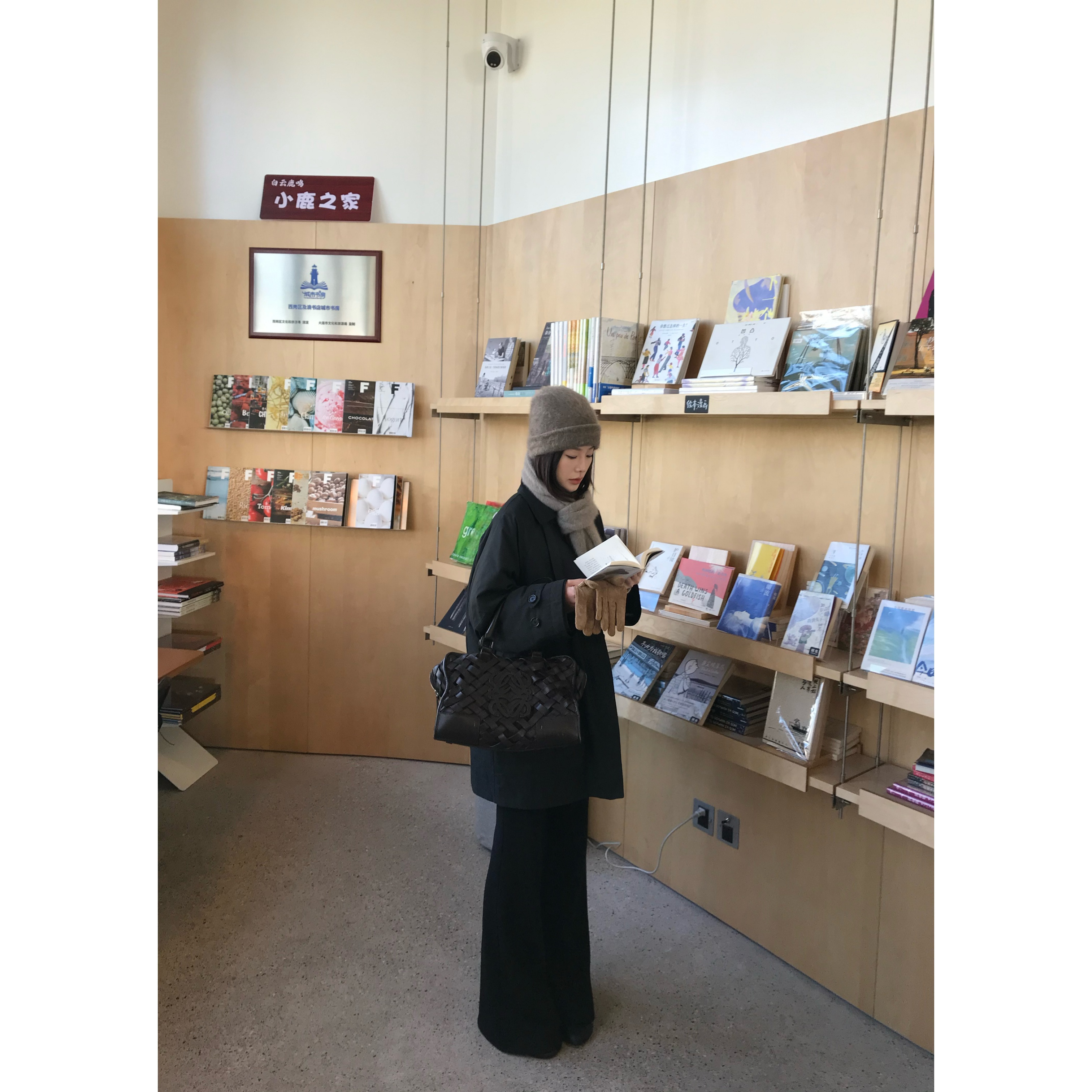 极简中长款风衣羽绒服外套女