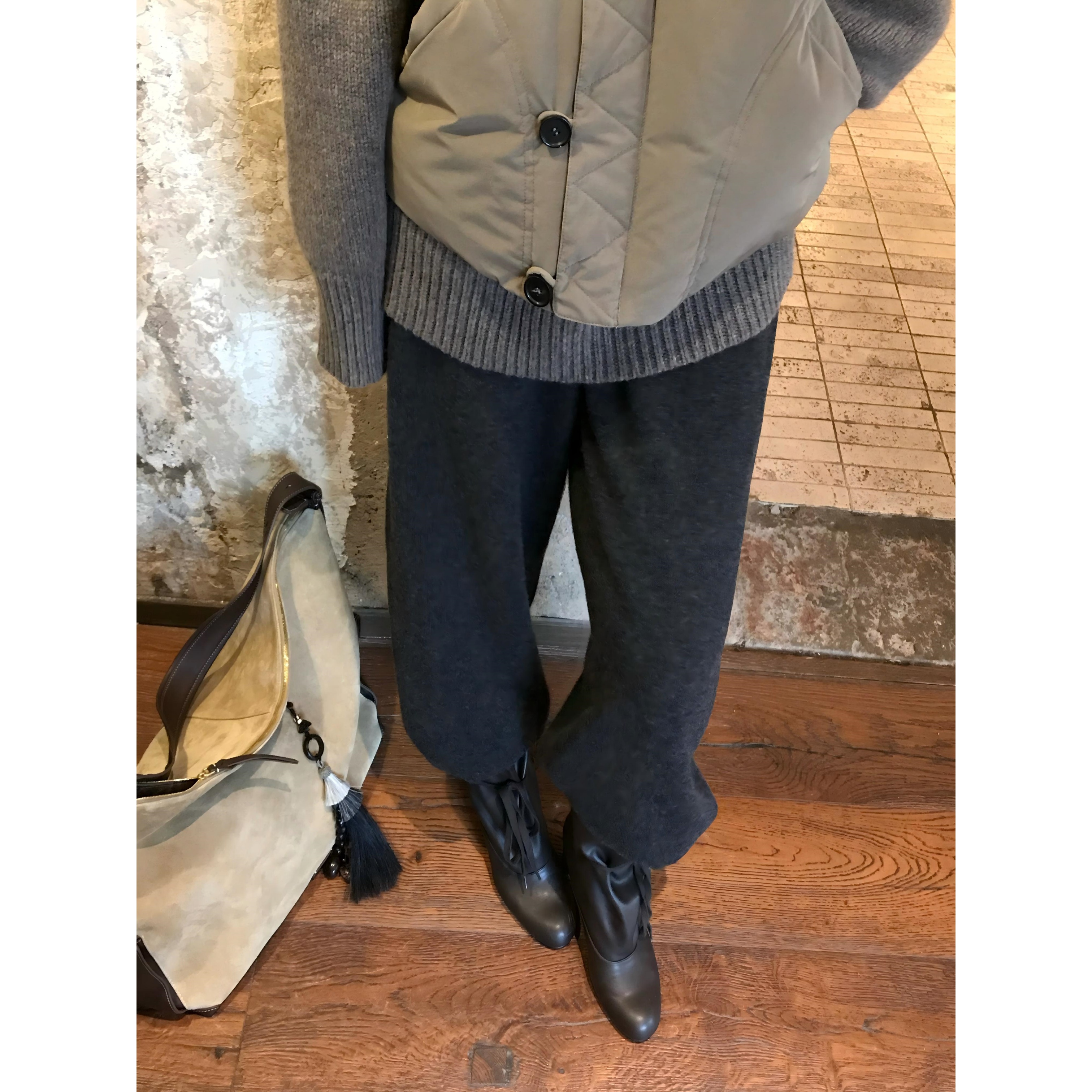 绵羊毛百搭收脚灯笼裤