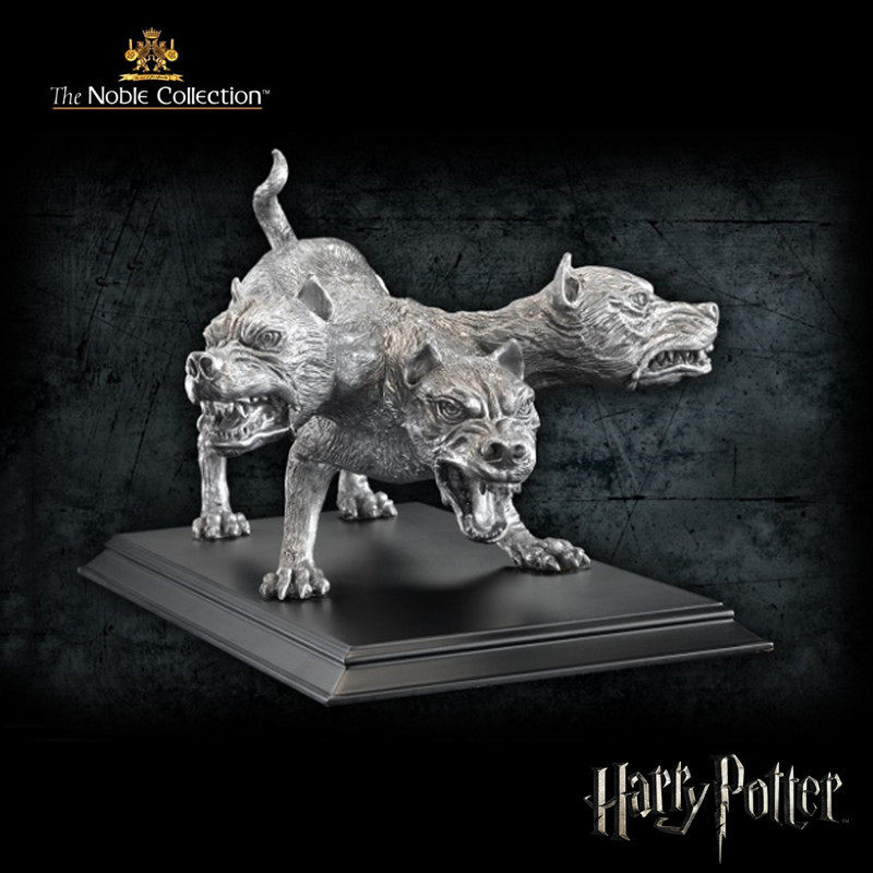 代购华纳正版哈利波特周边海格三头狗犬毛毛雕塑限量手办装饰摆件